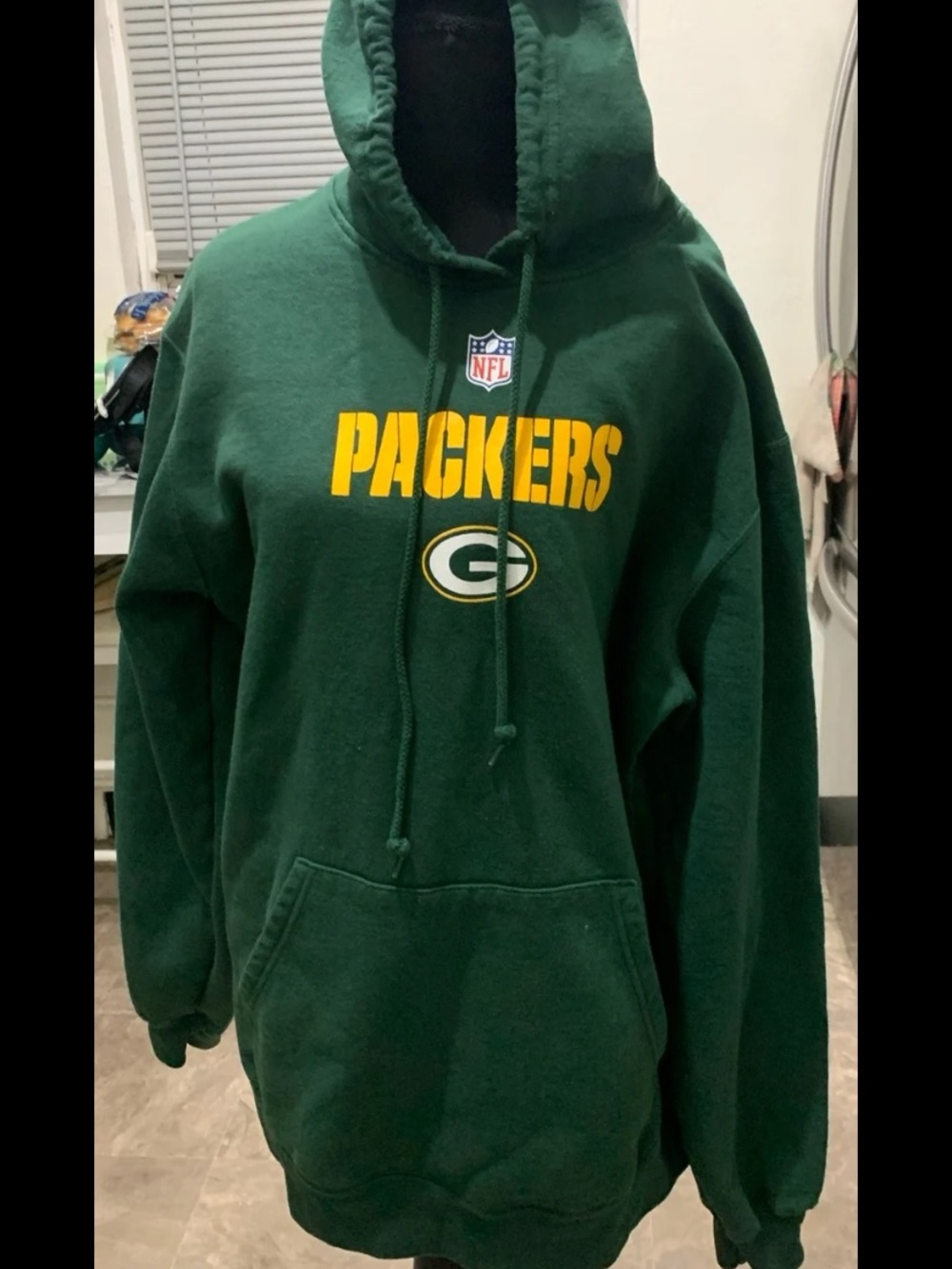 Reebok Green Packers Pullover Hoodie with Yellow Chest Logo